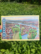 POSTCARD Portland Frogs