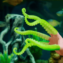 Glow-in-the-Dark Finger Tentacles