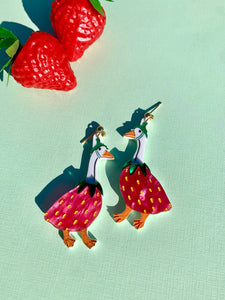 Gooseberry 🍓 Earrings
