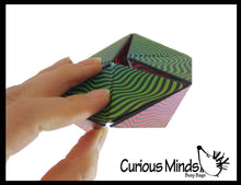 1  Infinity Flip and Fold Optical Illusion Fidget - Magic En
