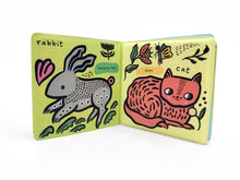 Color Me: Who Loves Pets?: Watch Me Change Color in Water