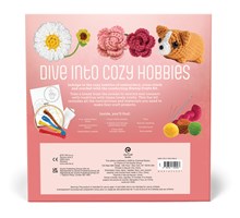Granny Crafts: Get Cozy with Your New Favorite Hobbies (Projects Include: Embroidery, Crochet, Cross Stitch, Papercraft, and More!) by Editors of Chartwell Books
