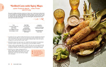 Good Lookin' Cookin': A Year of Meals - A Lifetime of Family, Friends, and Food by Parton