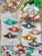 Romantasy Courts Collection: Night / Triangle
