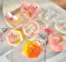 Flower Power DIY Soap Activity Kit